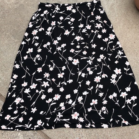 Pendleton Dresses & Skirts - Floral Pendleton Skirt